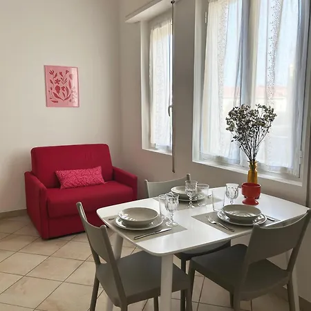 Ponente Blue Appartamenti, 1 Apartment *