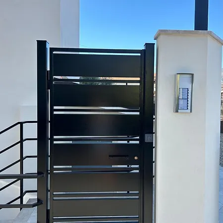 Ponente Blue Appartamenti, 1 Apartamento *